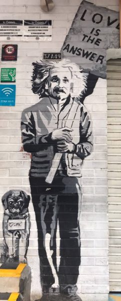 albert einstein zitate, albert einstein graffiti auf wand